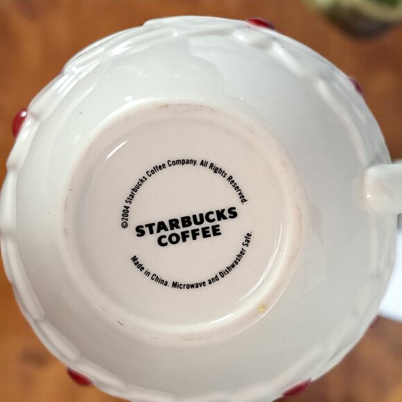 Set of Two  Starbucks Coffee Cup 2004 Raised Flowers & Berries 16oz Mug - Picture 9 of 11
